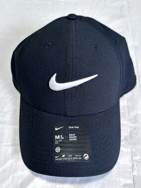 Men's Nike Dri Fit Club Structured Swoosh Golf Cap Size M/L Black FB5625-010 NEW